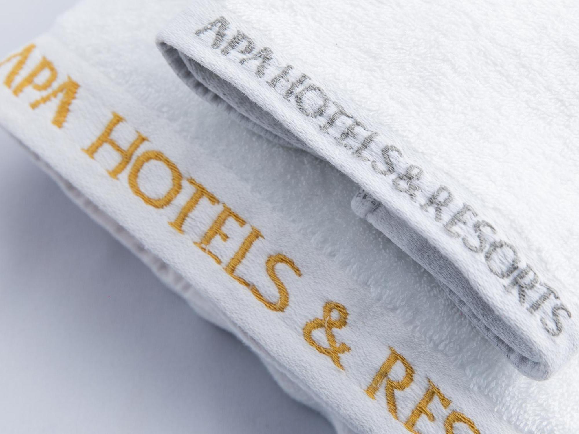 Apa Hotel Shin Osaka Esaka Ekimae Suita Eksteriør billede